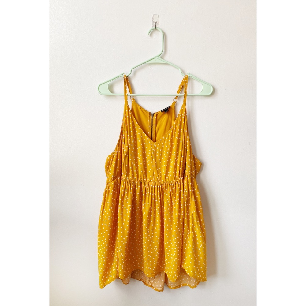 Torrid Yellow Dot Stretch Challis Peplum Cami